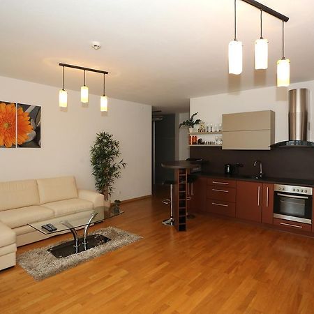 Apartments Паневежис Екстер'єр фото