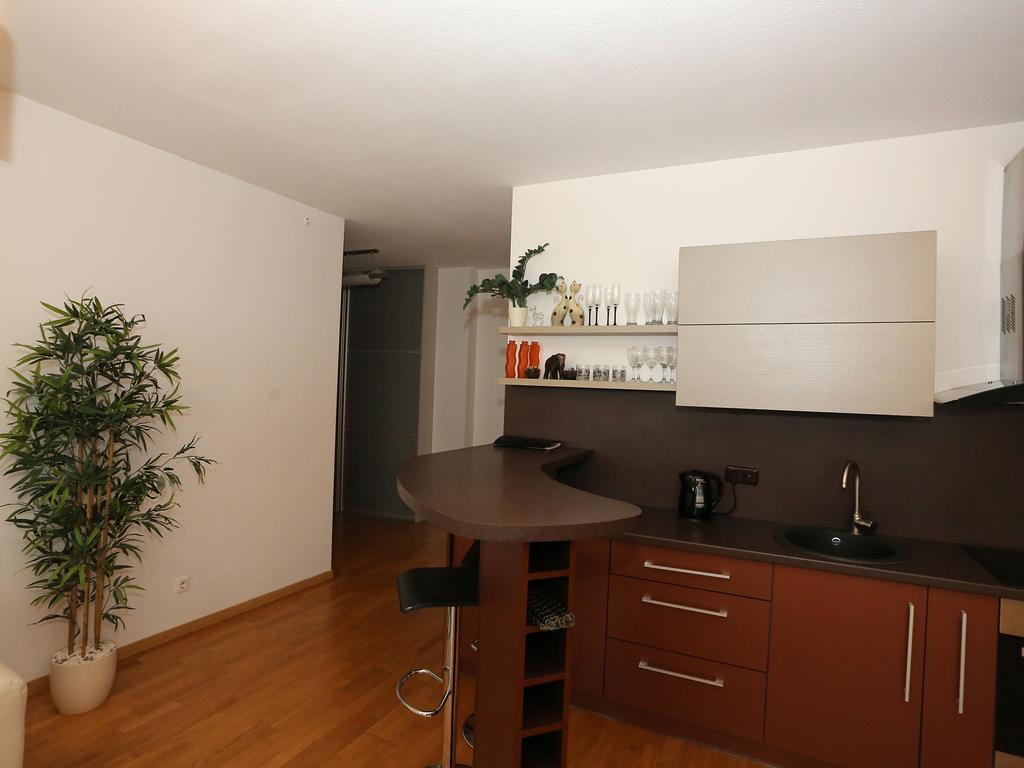 Apartments Паневежис Екстер'єр фото