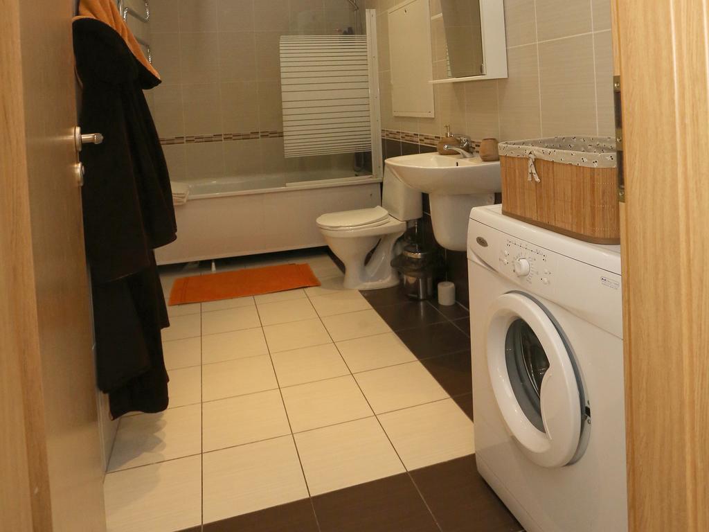 Apartments Паневежис Екстер'єр фото